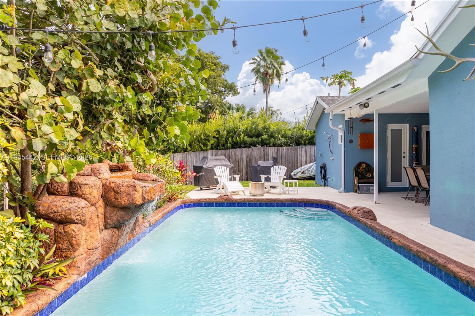 SUNRISE GOLF VILLAGE SEC - Residential