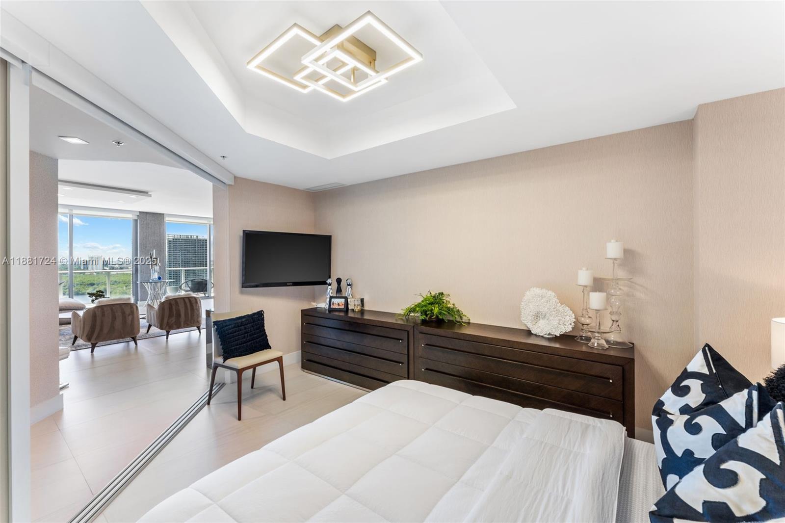 MARINA PALMS RESIDENCES S - Residential Lease