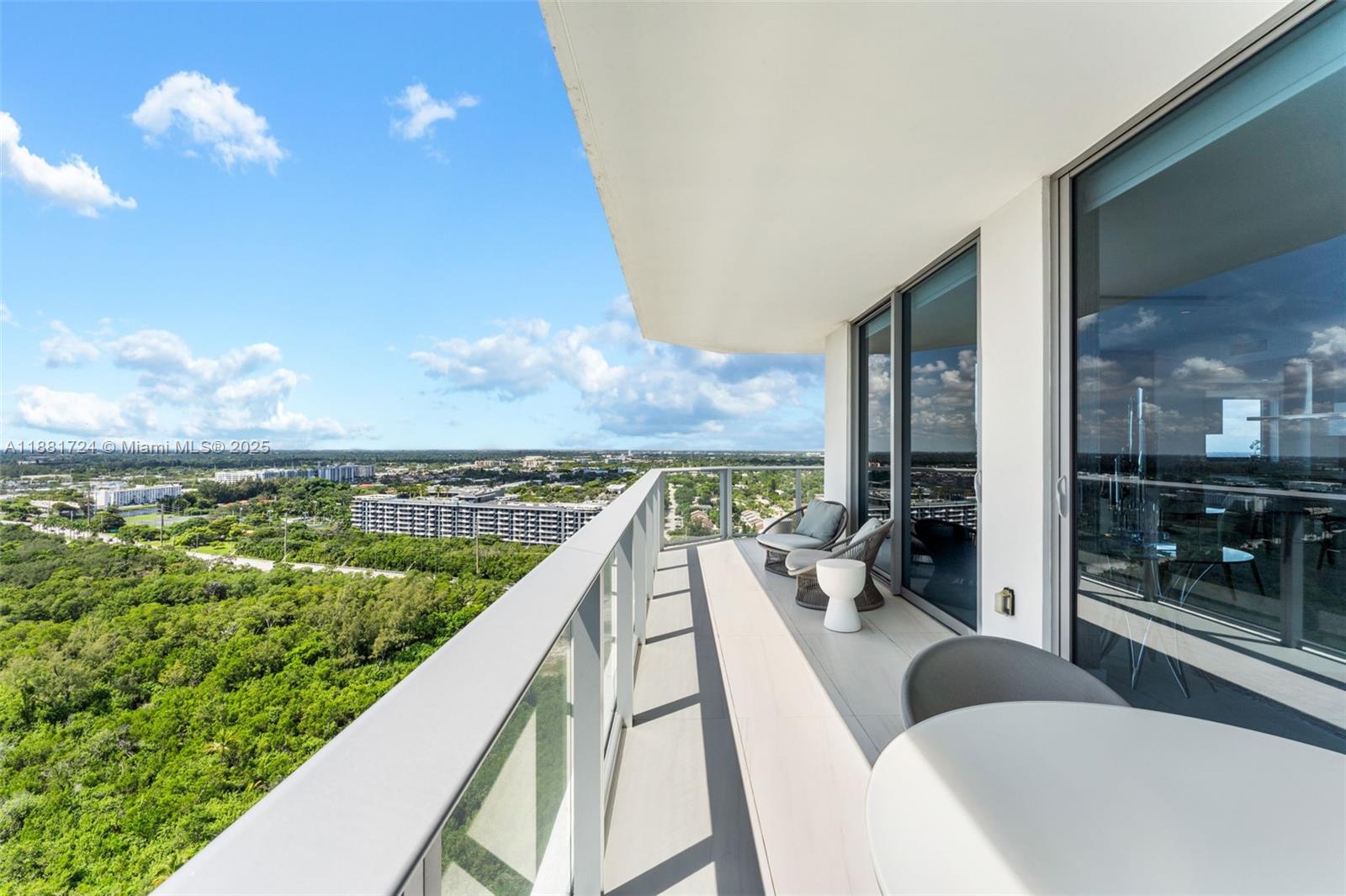MARINA PALMS RESIDENCES S - Residential Lease