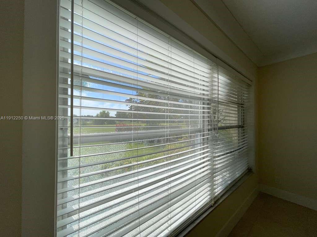 NO 5 PALM-AIRE COUNTRY CL - Residential Lease