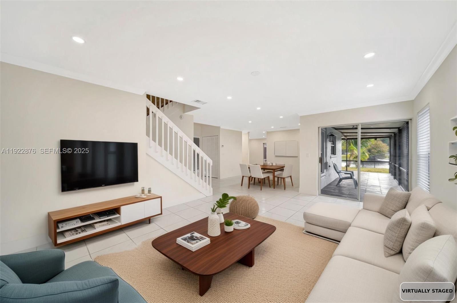 HAWKES BLUFF - Residential