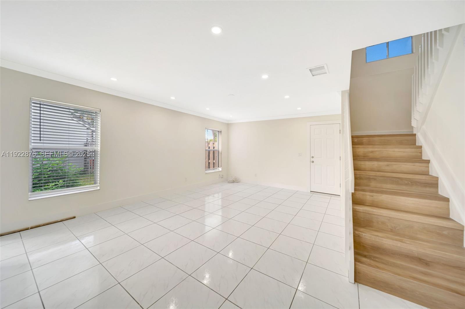 HAWKES BLUFF - Residential