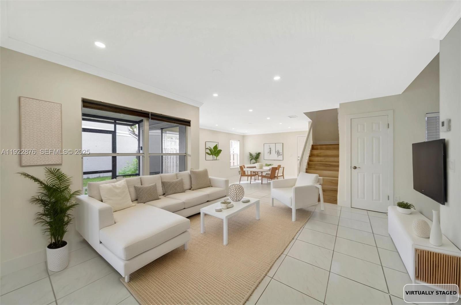 HAWKES BLUFF - Residential