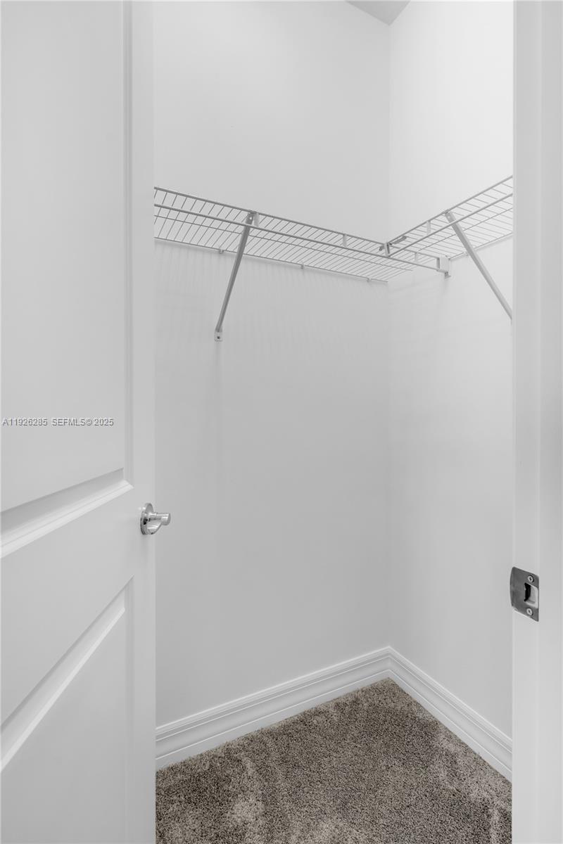 AMERICAN EXPRESS TRACT - Residential Lease