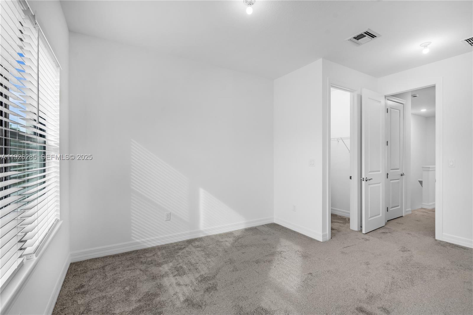 AMERICAN EXPRESS TRACT - Residential Lease