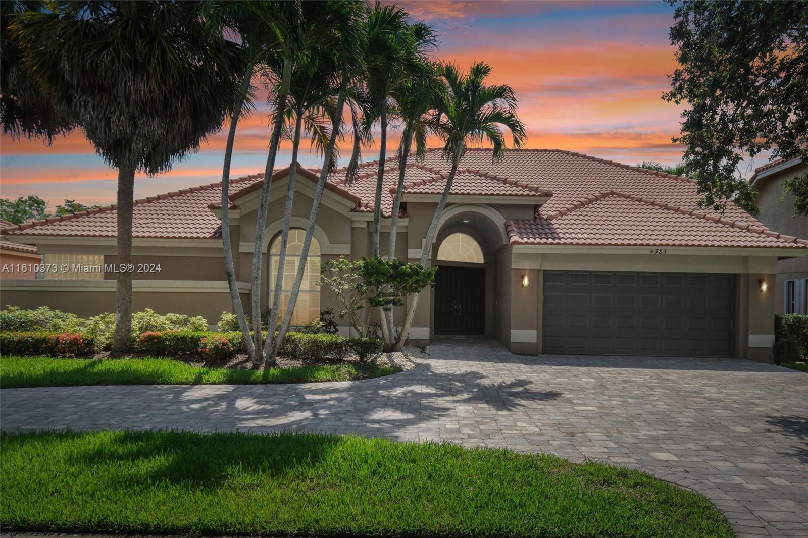 Photo 1 of 4383 Nw 81st Ter Ter, Coral Springs, Florida, $795,000, Web #: 11610373