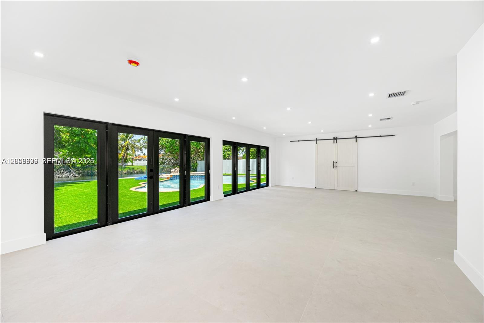 SOUTHERN ESTS - Residential