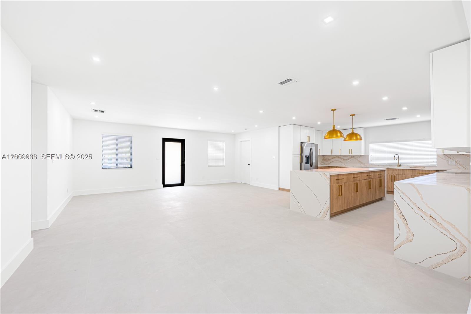 SOUTHERN ESTS - Residential