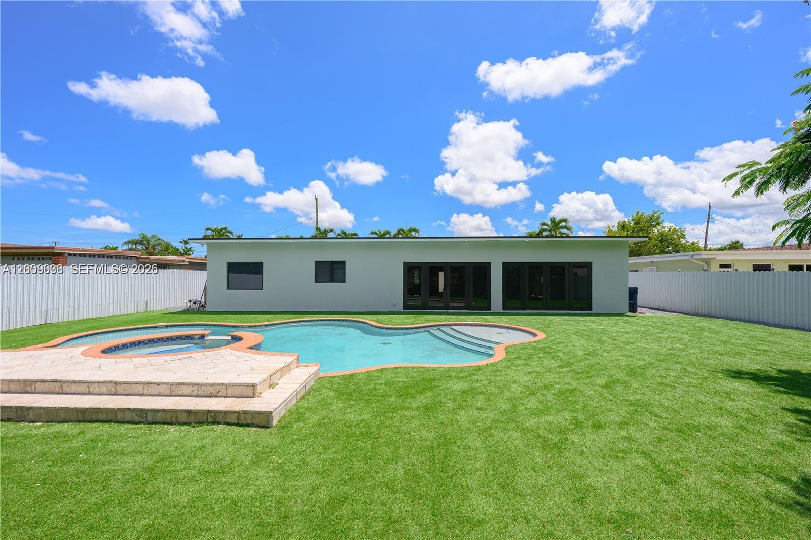 SOUTHERN ESTS - Residential