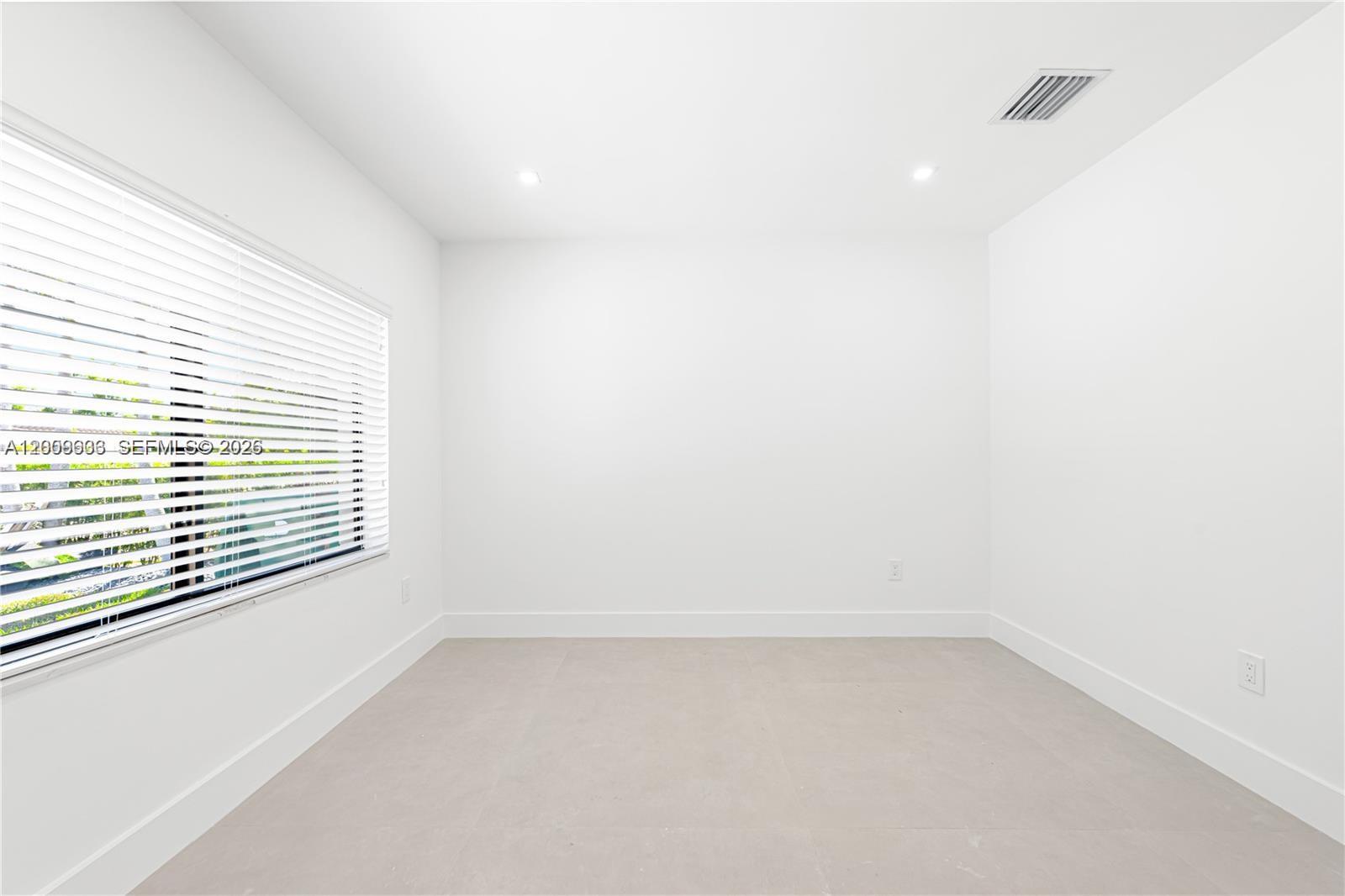 SOUTHERN ESTS - Residential