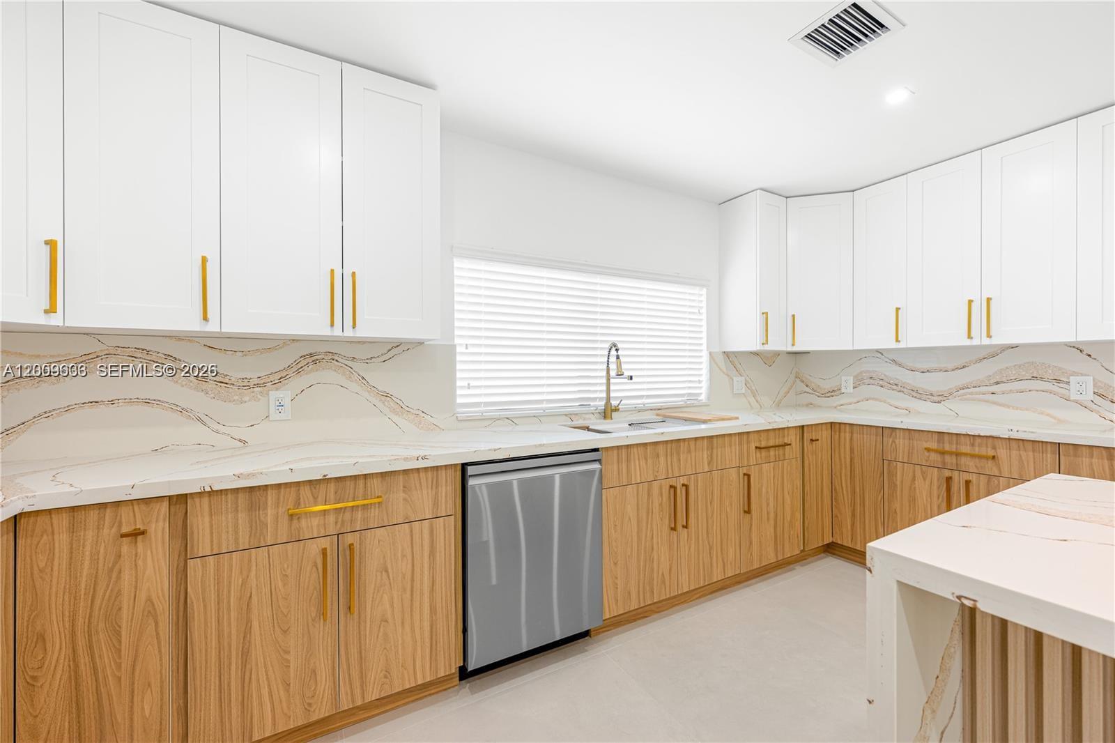 SOUTHERN ESTS - Residential