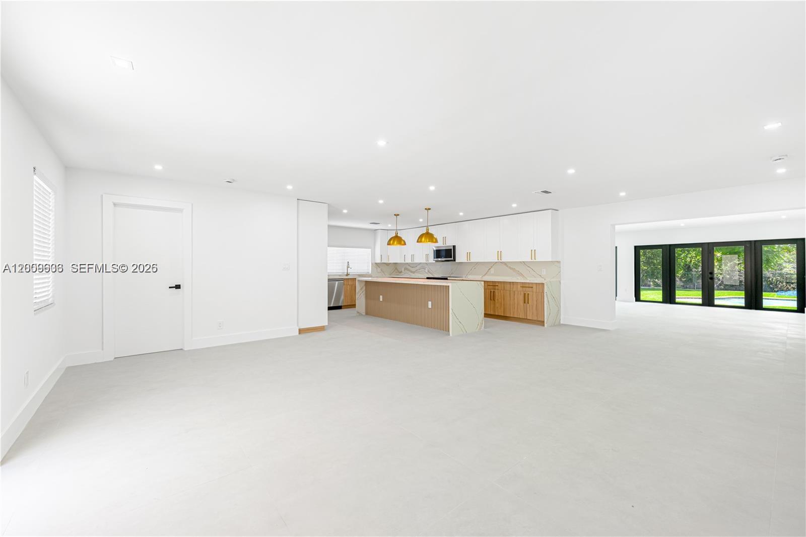 SOUTHERN ESTS - Residential