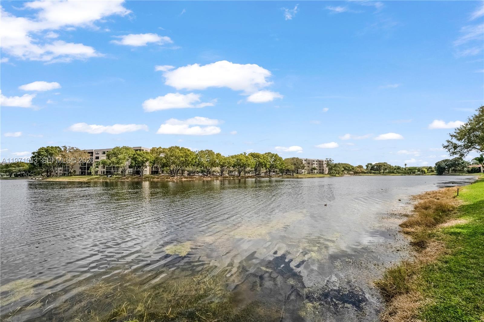 PEMBROKE LAKES SECTION EI - Residential