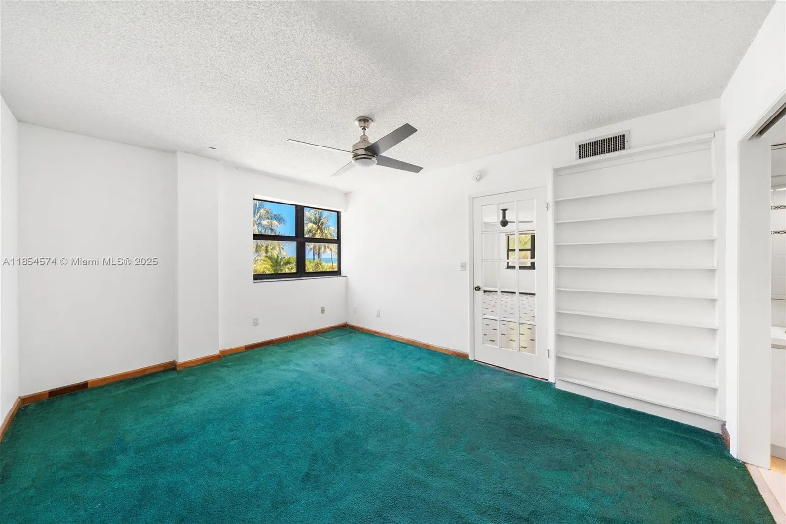 Miami Beach, Florida 33139, United States, 1 Bedroom Bedrooms, ,1 BathroomBathrooms,Residential,Pending,187307