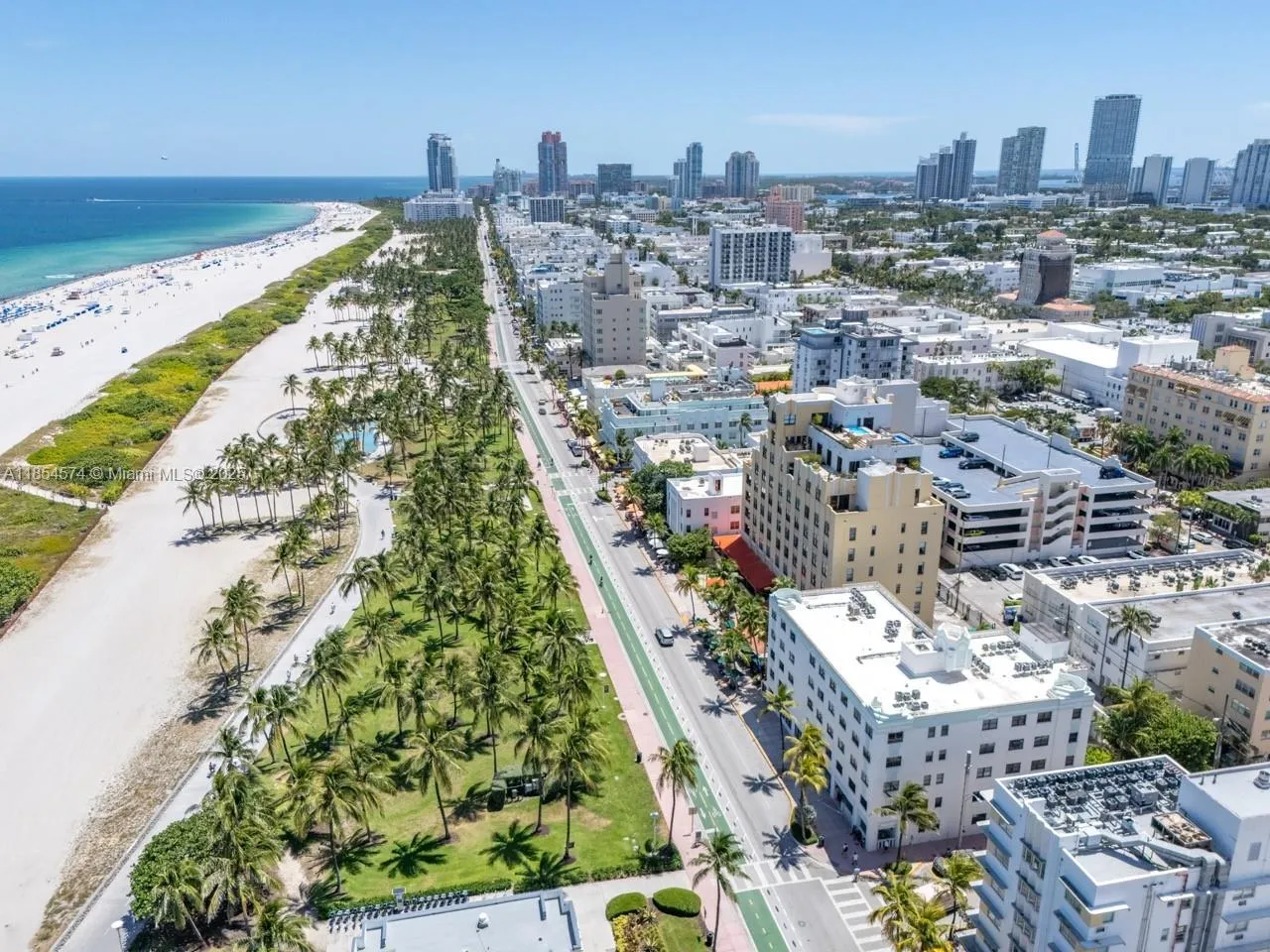 Miami Beach, Florida 33139, United States, 1 Bedroom Bedrooms, ,1 BathroomBathrooms,Residential,Pending,187307