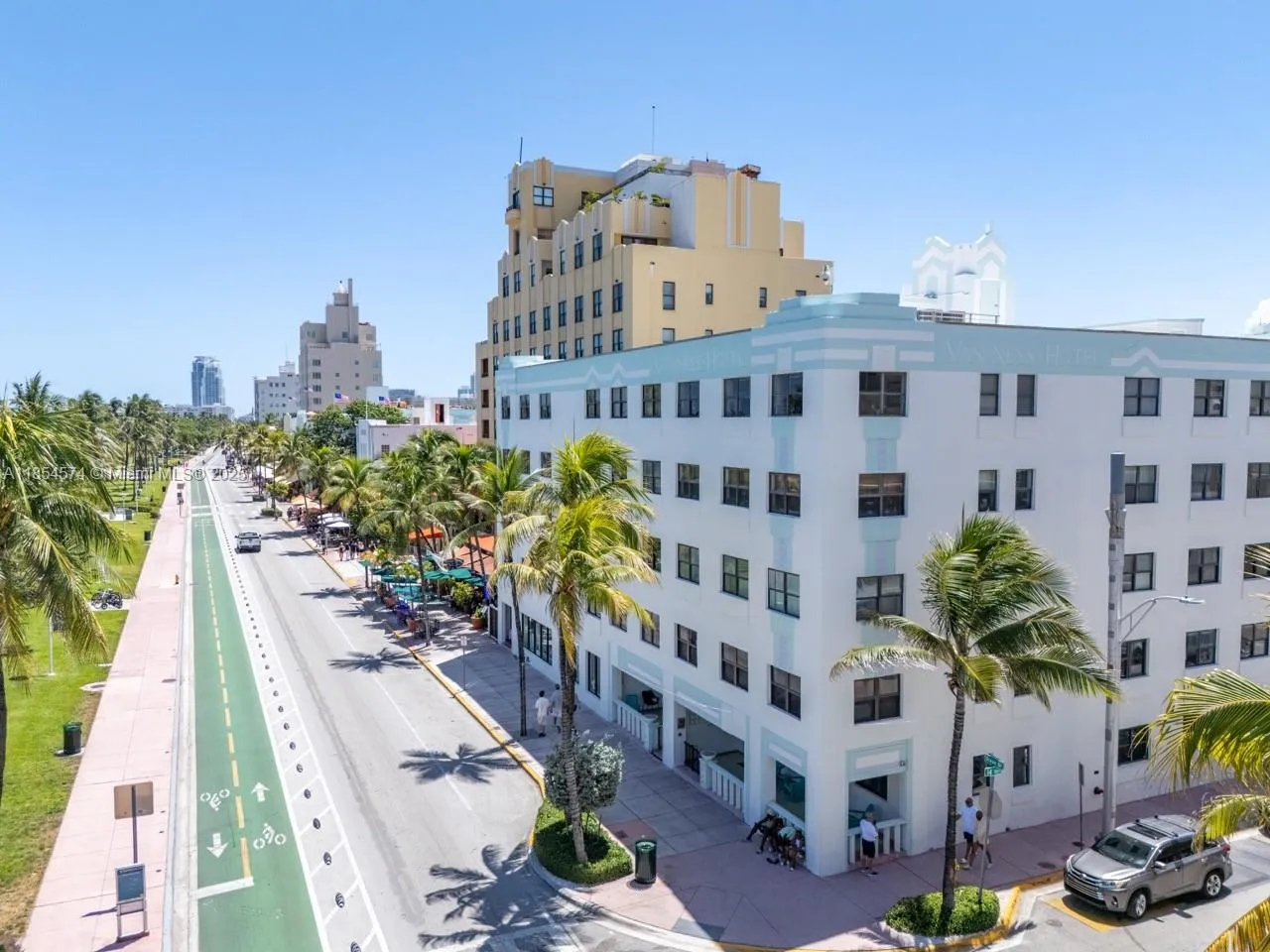Miami Beach, Florida 33139, United States, 1 Bedroom Bedrooms, ,1 BathroomBathrooms,Residential,Pending,187307