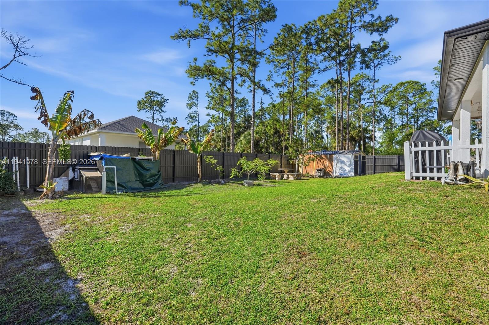 LEHIGH ACRES UNIT 8 - Residential