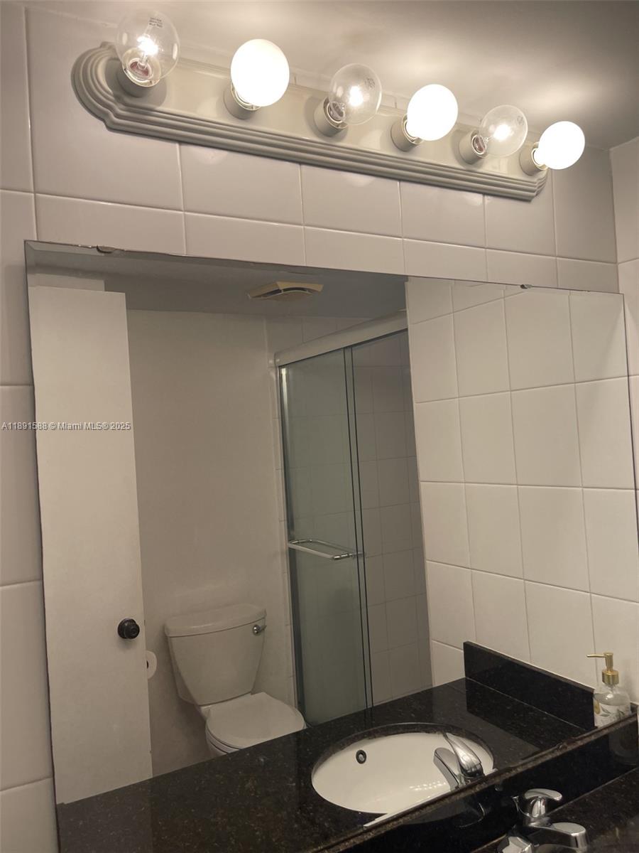 SUNRISE LAKES 45 CONDO - Residential Lease