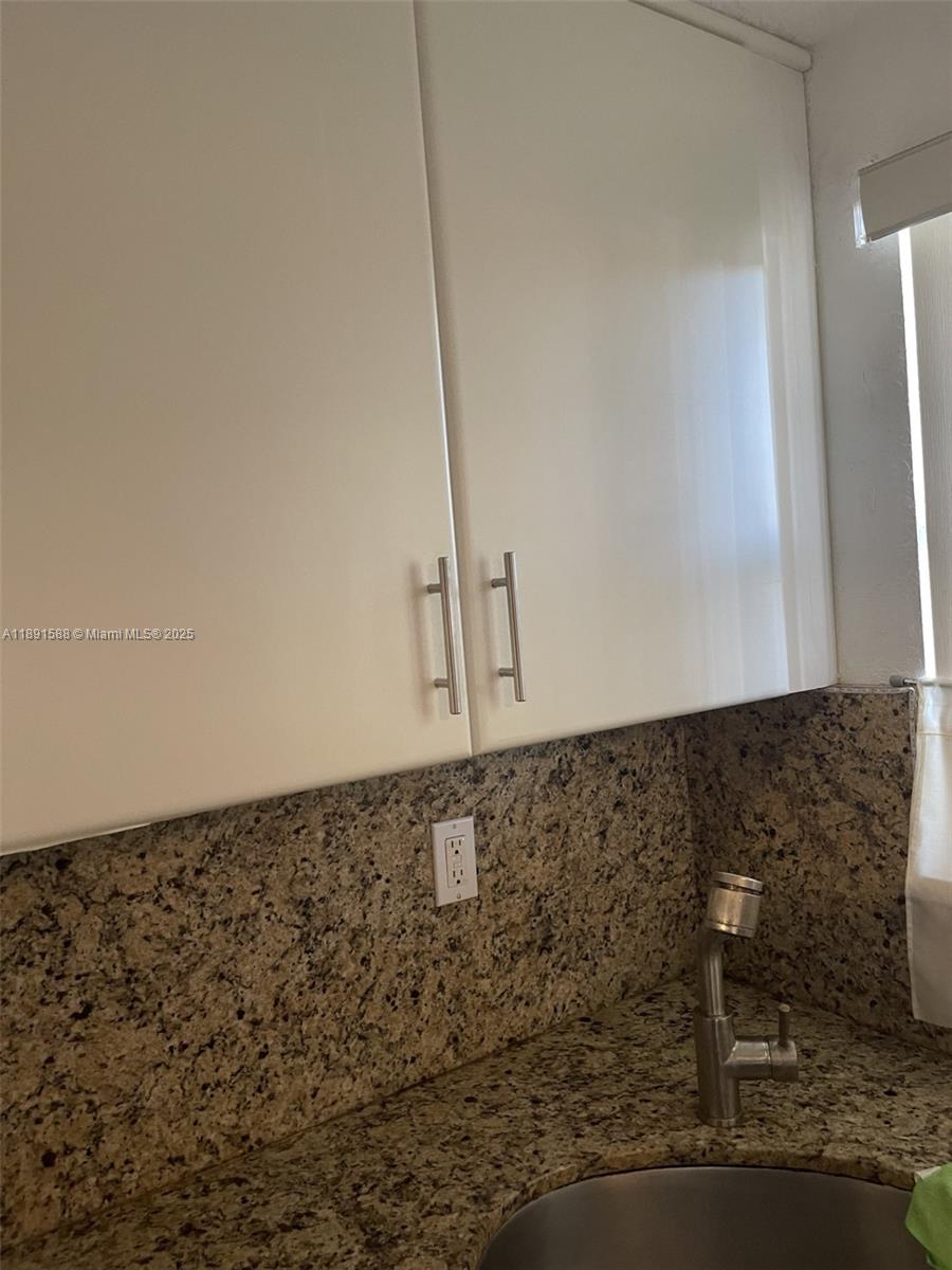 SUNRISE LAKES 45 CONDO - Residential Lease