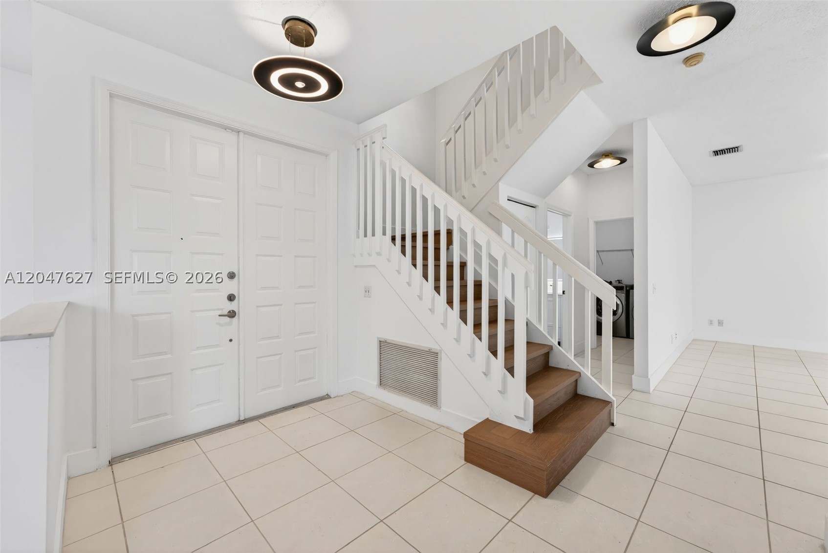 9535 Fox Trot Ln