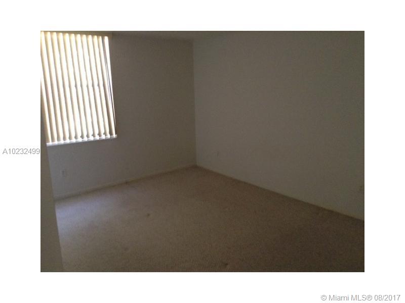 PROMENADE AT KENDALE LAKE - Residential Lease