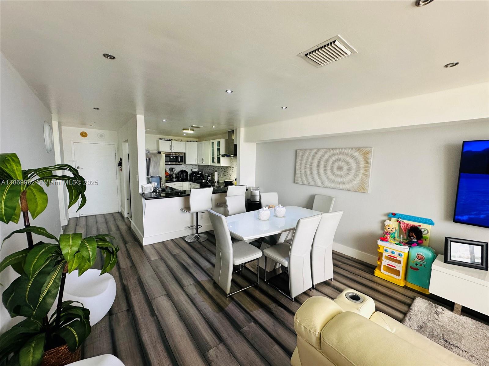 13499 S BISCAYNE BLVD 1702