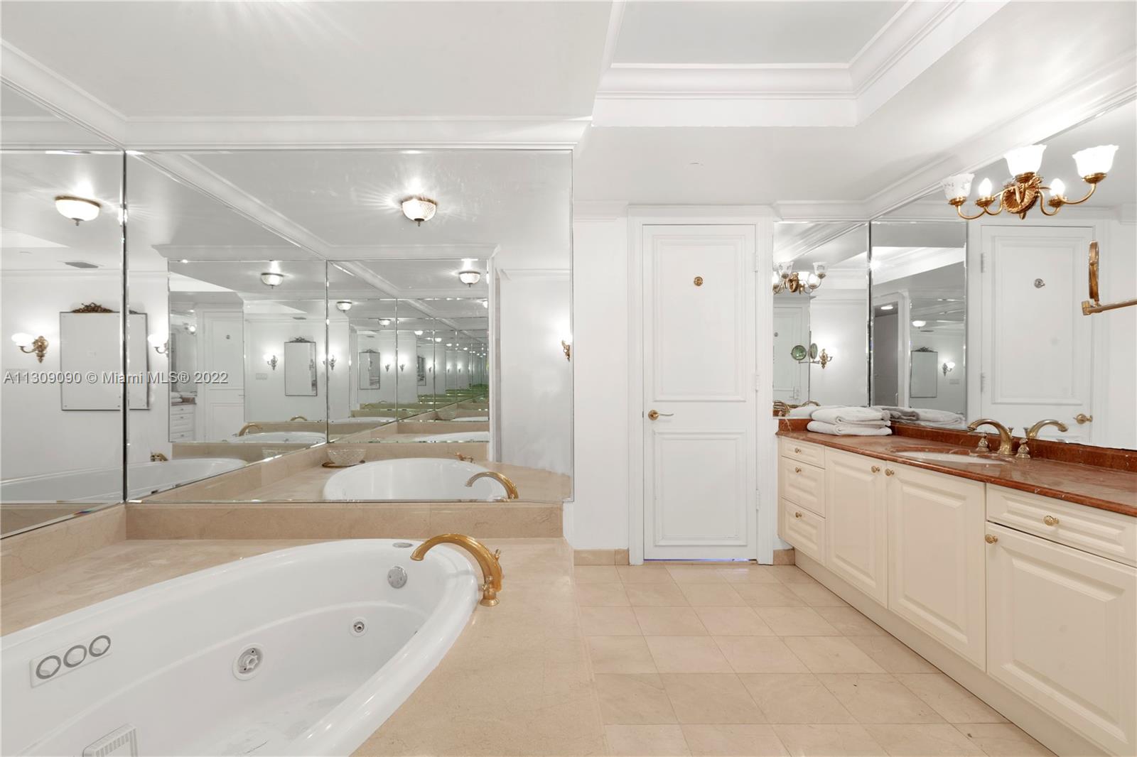 GRAND BAY TOWER CONDO - Residential