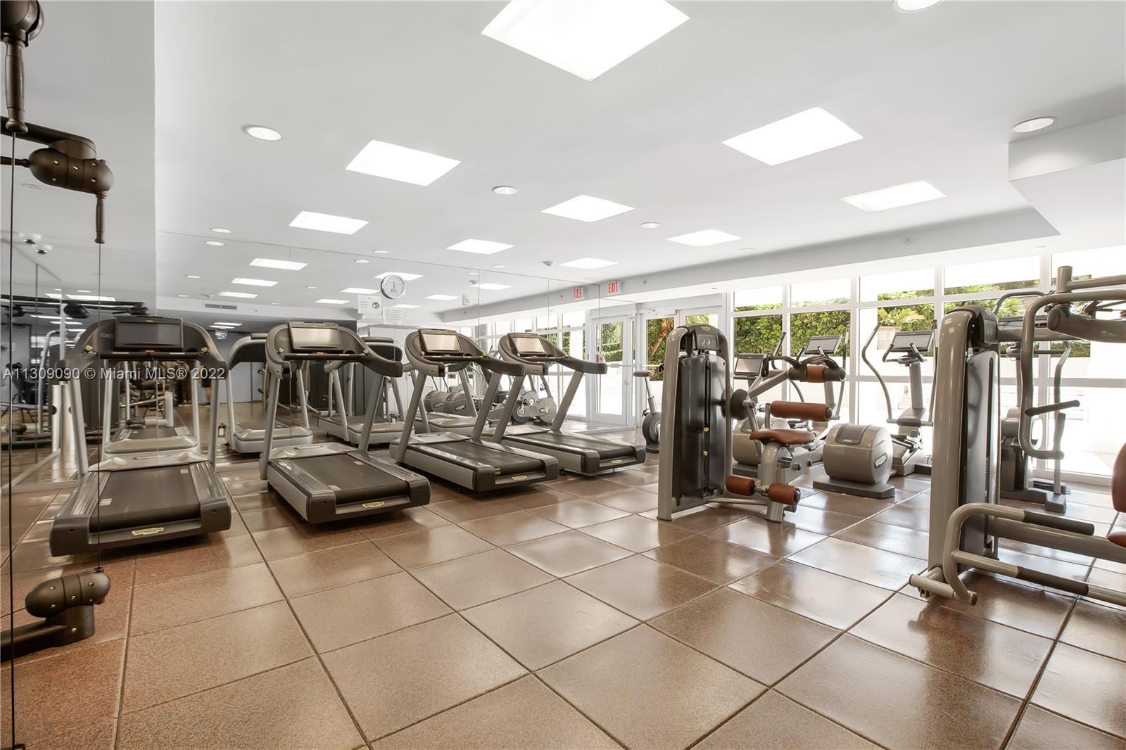 GRAND BAY TOWER CONDO - Residential