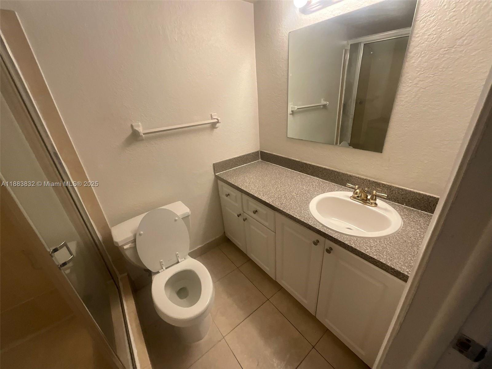 VILLAS AT CORAL SPRINGS - Residential Lease