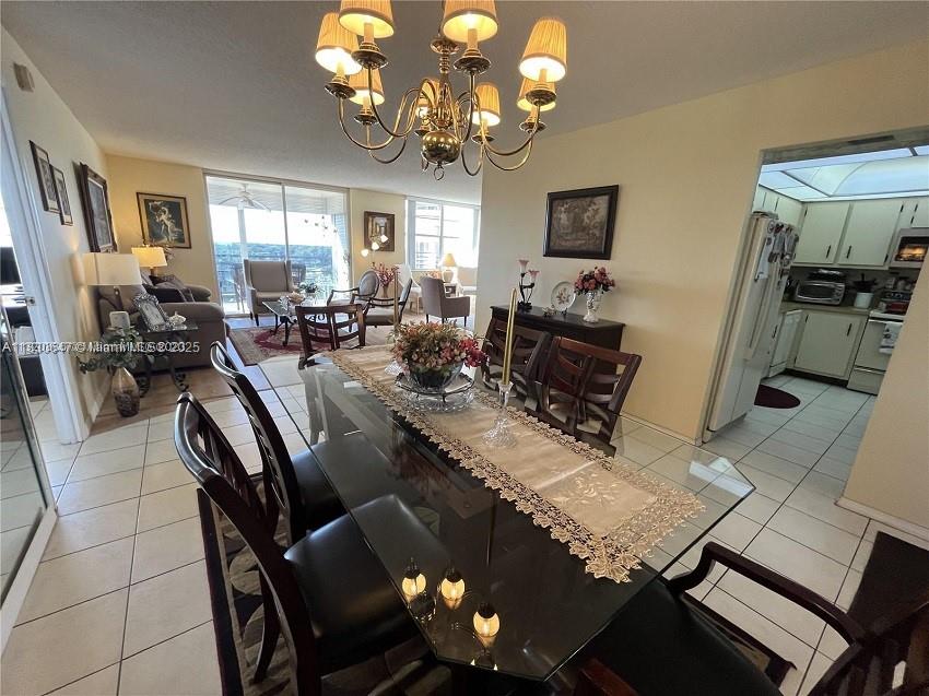 1200 Saint Charles Pl 708
