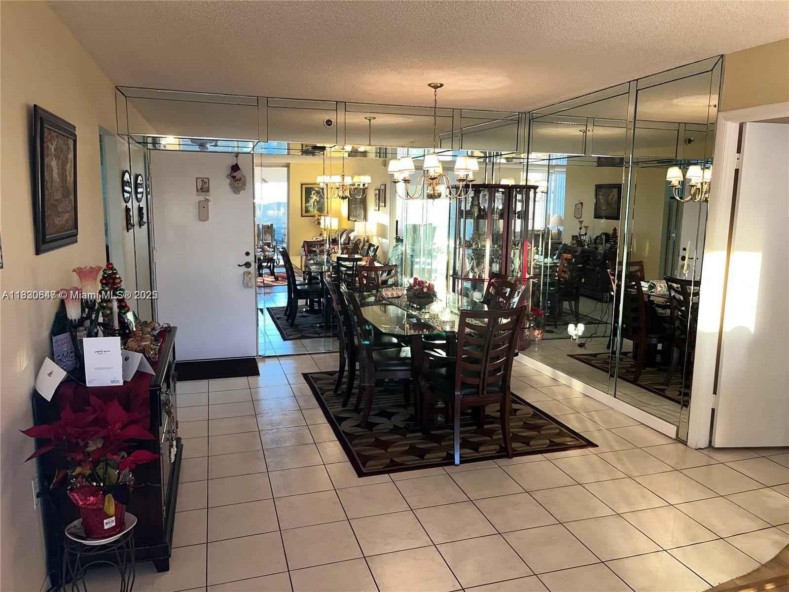 1200 Saint Charles Pl 708