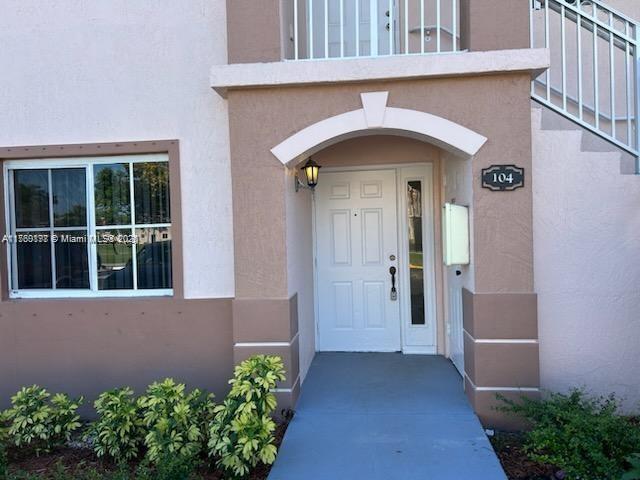 VENETIA GARDENS CONDO - Residential Lease