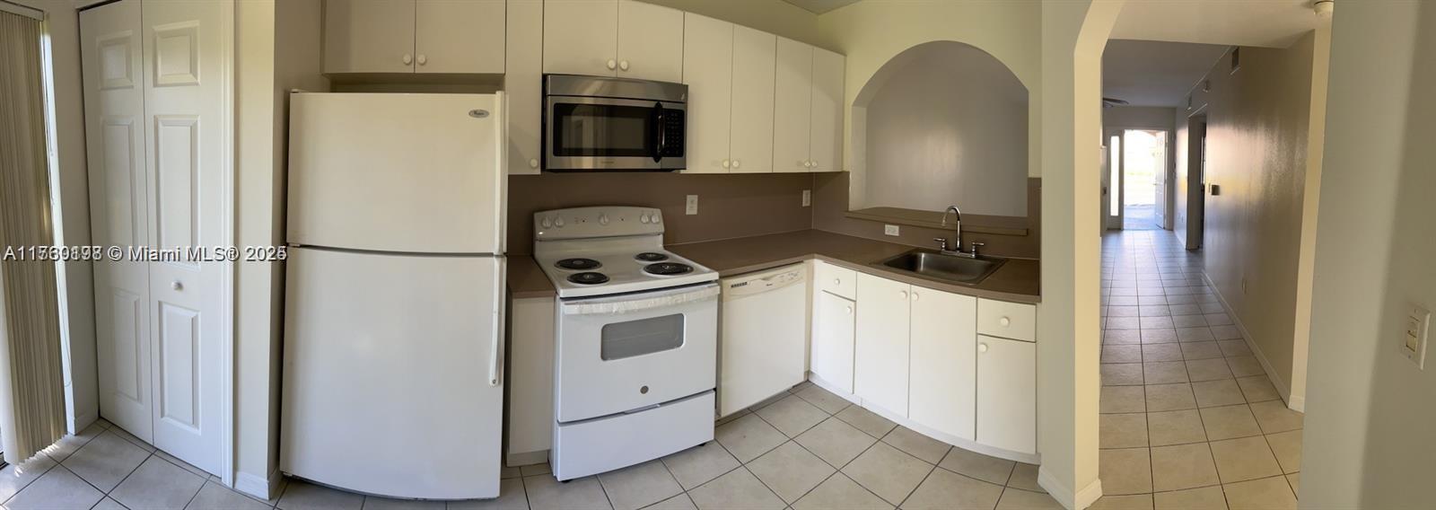 VENETIA GARDENS CONDO - Residential Lease