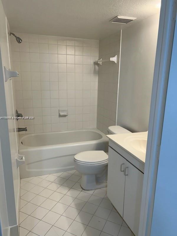 VENETIA GARDENS CONDO - Residential Lease