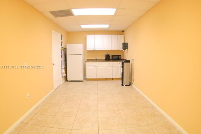 305 NW 10th Ter 305