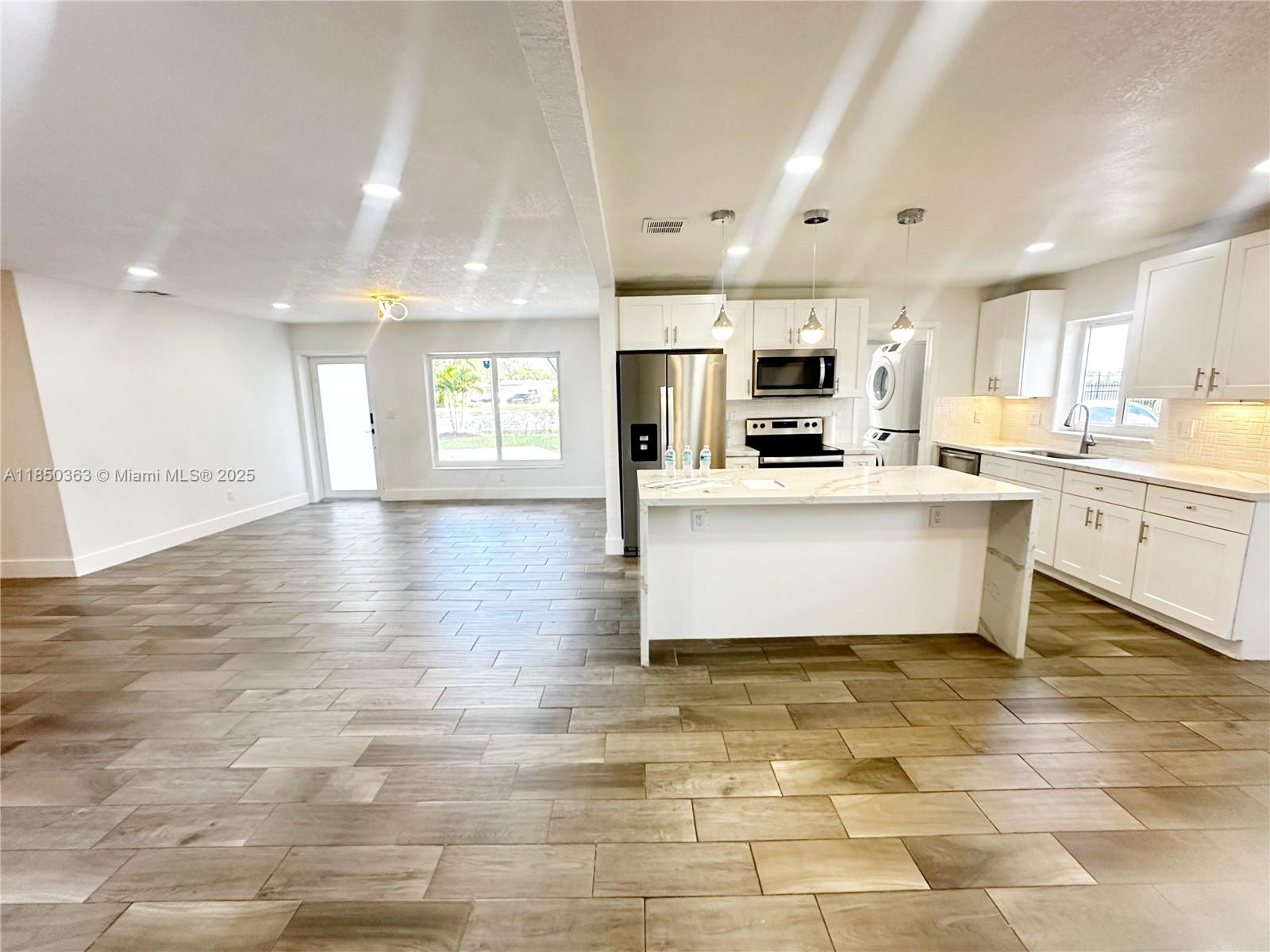 2831 NW 189th St