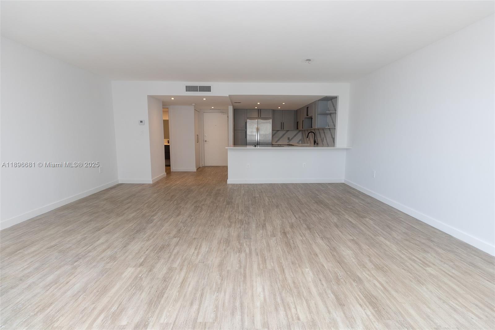COSTA BRAVA CONDO - Residential