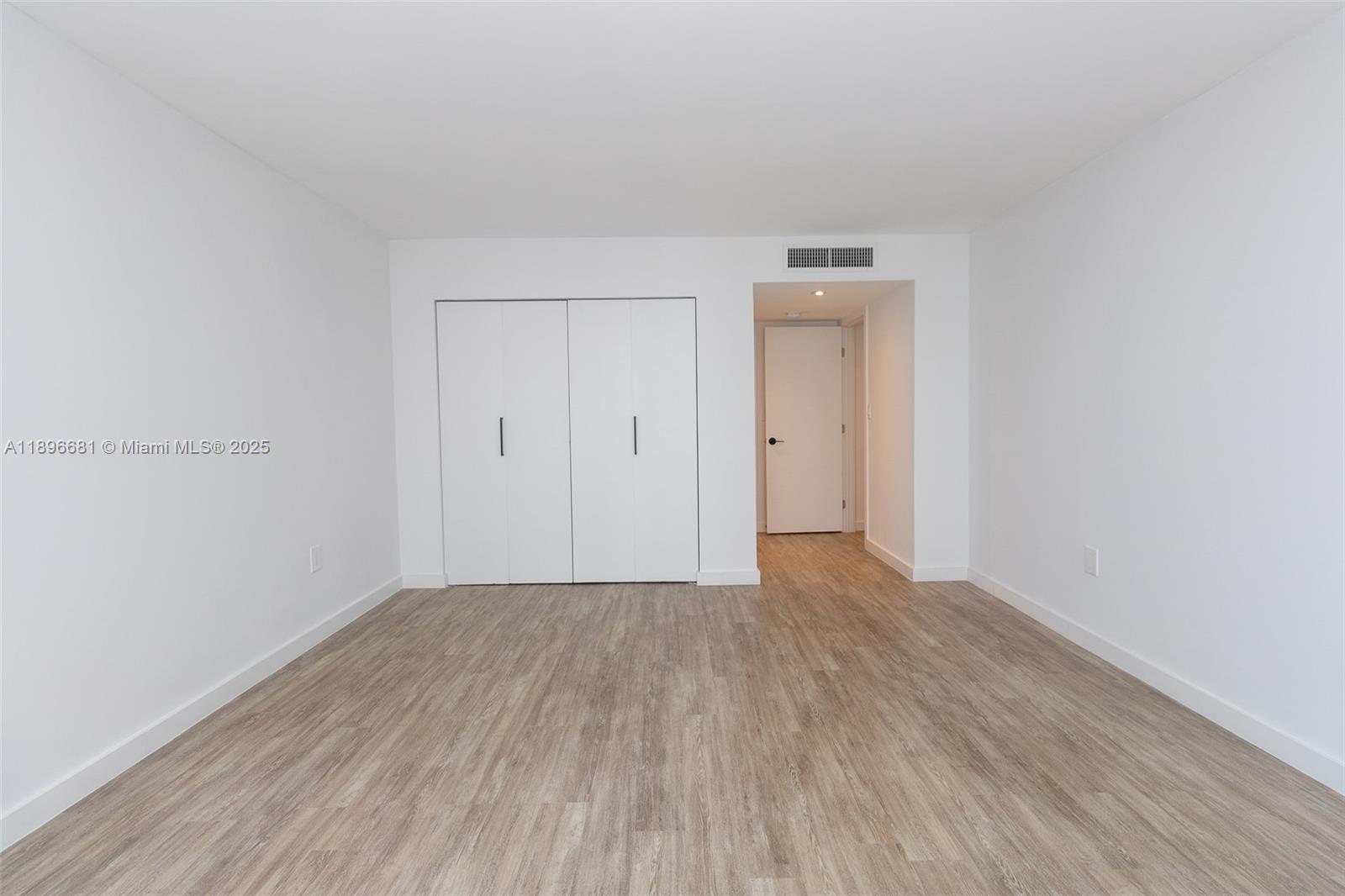 COSTA BRAVA CONDO - Residential