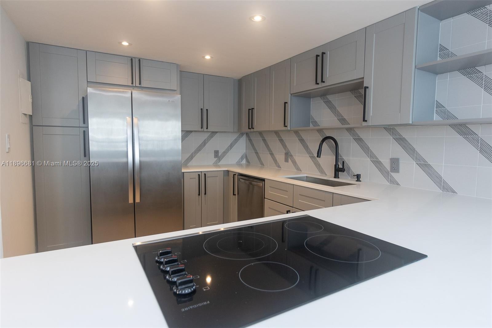 COSTA BRAVA CONDO - Residential