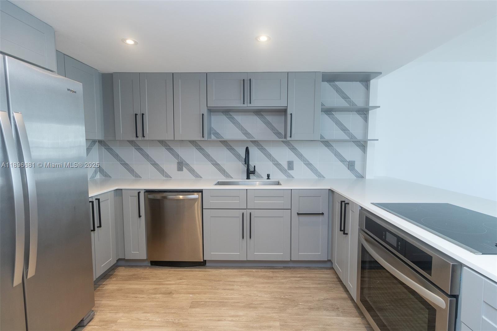 COSTA BRAVA CONDO - Residential