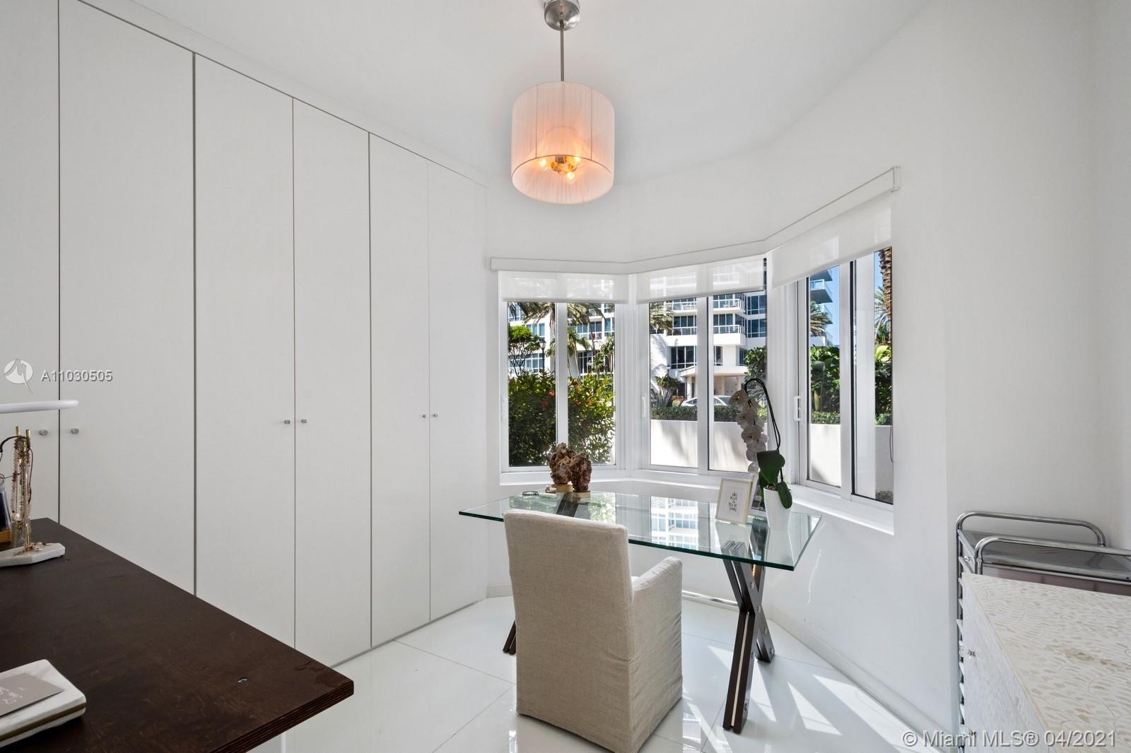 CONTINUUM ON SOUTH BEACH - Residential