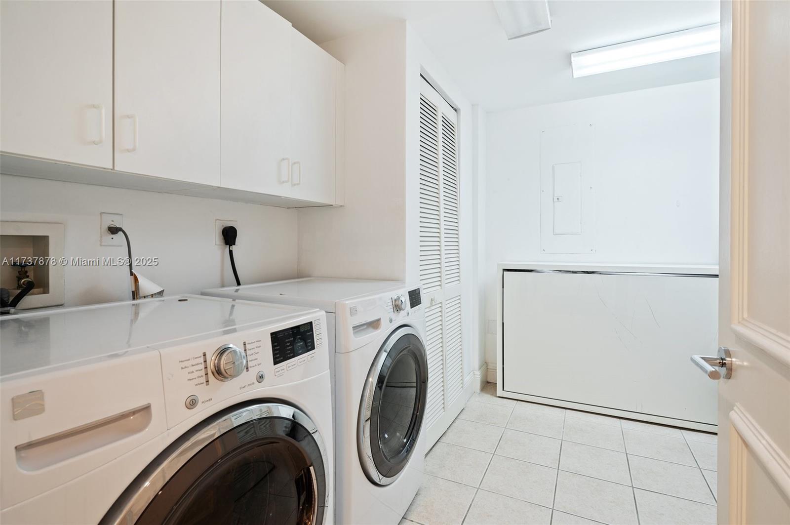 LAKE TOWER CONDO - Residential
