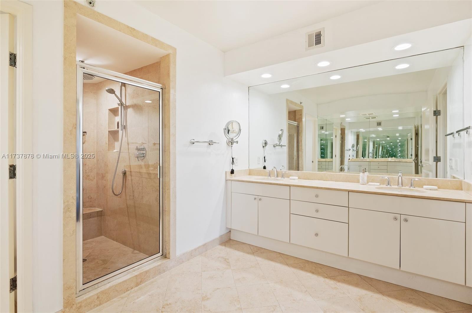 LAKE TOWER CONDO - Residential
