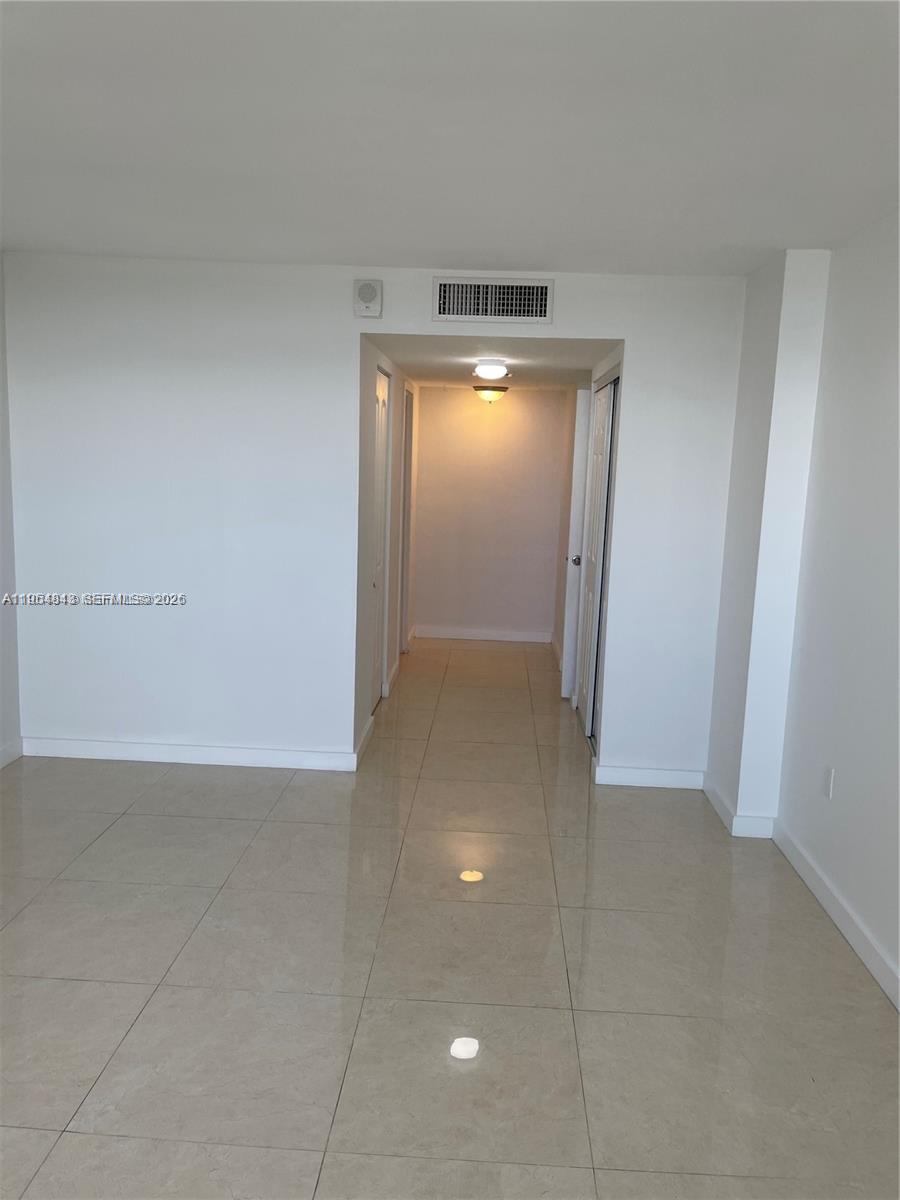 KEYSTONE HARBOR CLUB COND - Residential