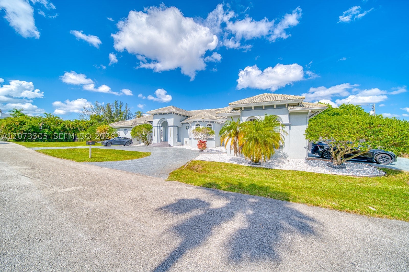 901 NW 122nd Ave