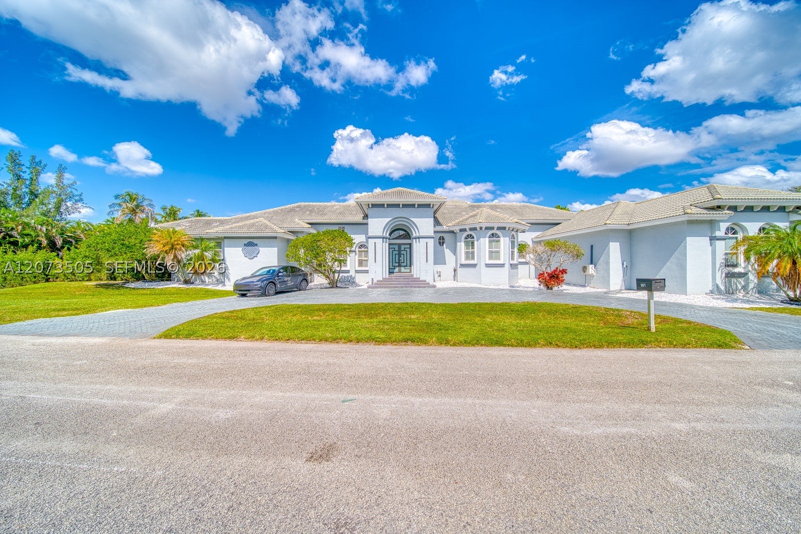901 NW 122nd Ave