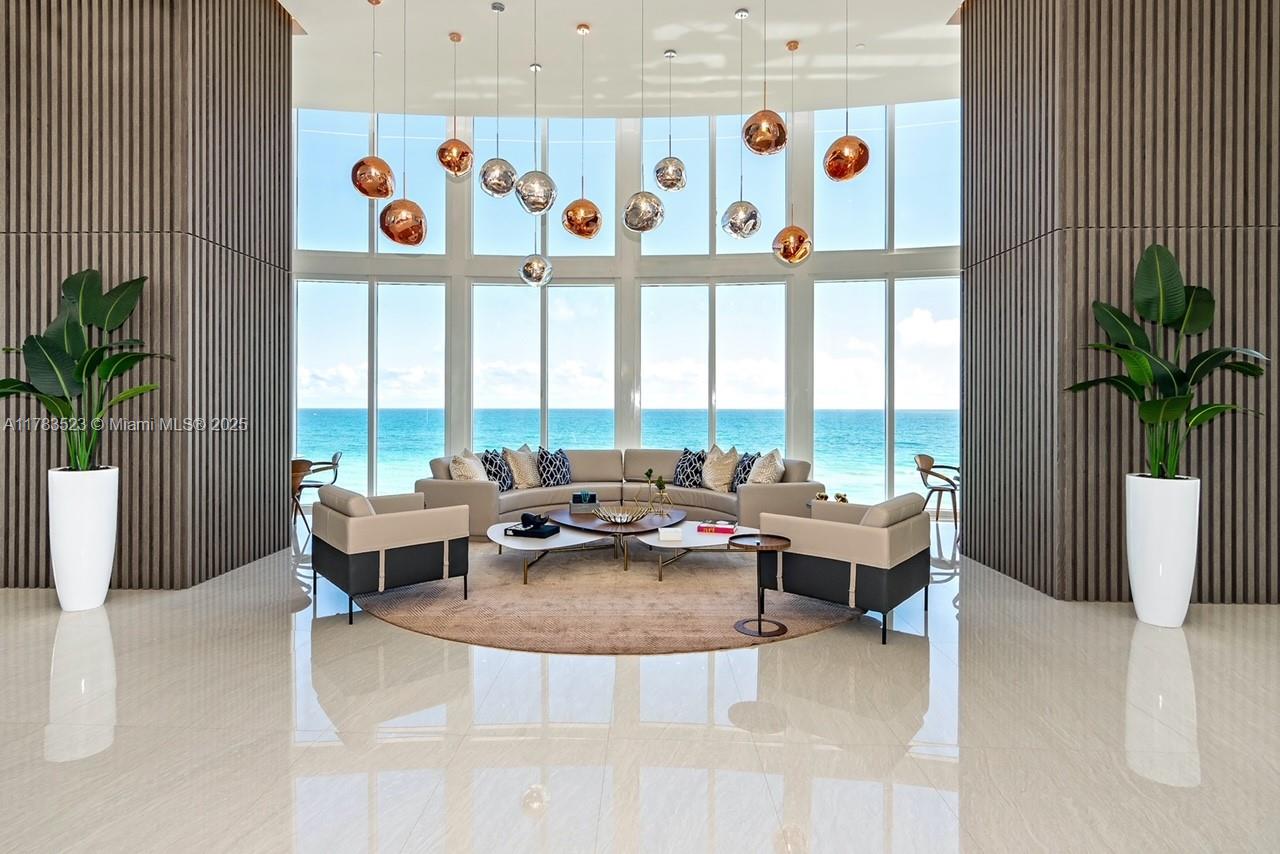 TDR TOWER II CONDO - Residential