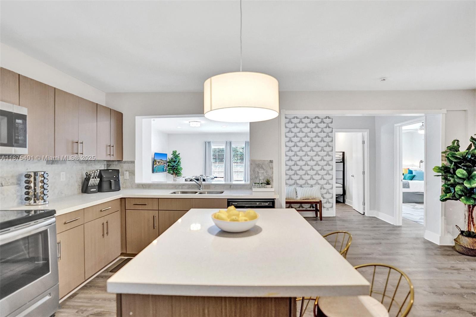 PLANTATION HARBOR FOURTH - Residential