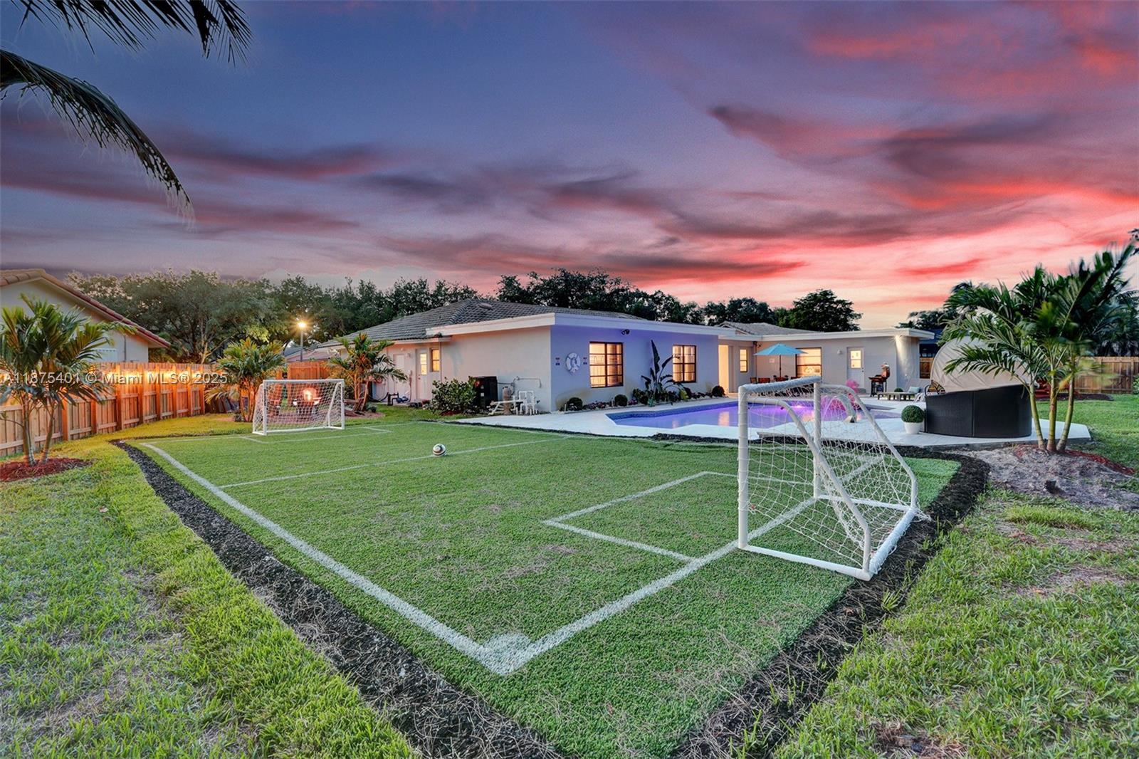 PLANTATION HARBOR FOURTH - Residential