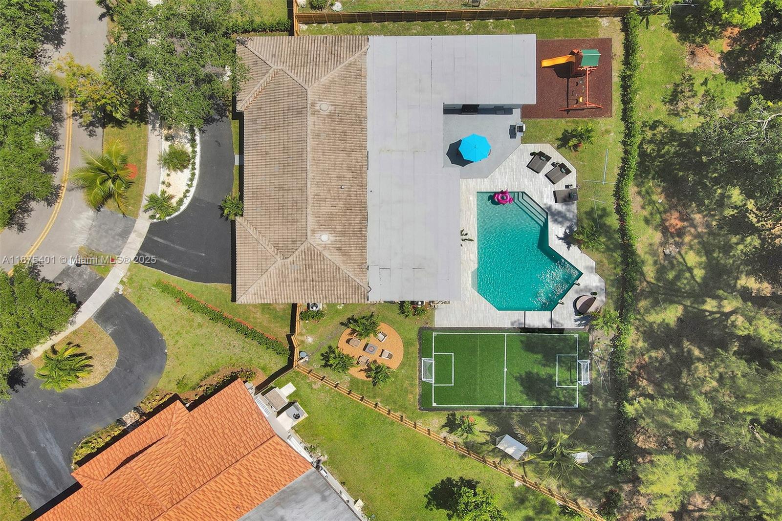 PLANTATION HARBOR FOURTH - Residential